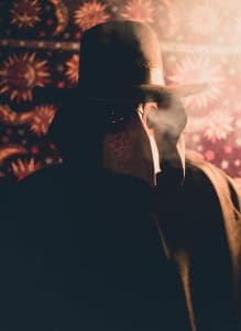 A mystery person representing Black Hat SEO